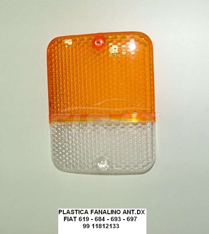 PLASTICA FANALINO FIAT 619 - 684 - 693 - 697 ANT.DX